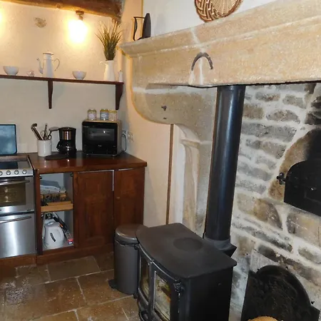 De Charme Renove Avec Terrasse Et Four A Pain, Proche De Langres Et De La Nature - Fr-1-611-28 Feriehus *